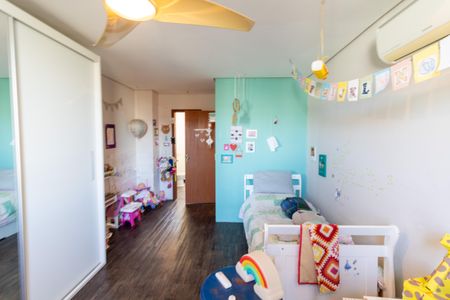 Casa de condomínio à venda com 175m², 3 quartos e 1 vagaSuíte 2