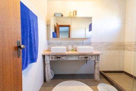 Casa de condomínio à venda com 175m², 3 quartos e 1 vagaBanheiro da Suíte 3