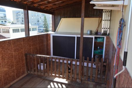 Casa de condomínio à venda com 129m², 4 quartos e 2 vagasTerraço