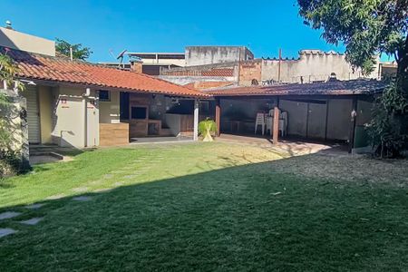 Casa de condomínio à venda com 129m², 4 quartos e 2 vagasÁrea comum - Churrasqueira