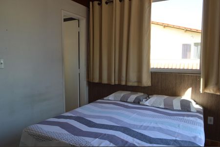 Casa de condomínio à venda com 129m², 4 quartos e 2 vagasSuíte 2