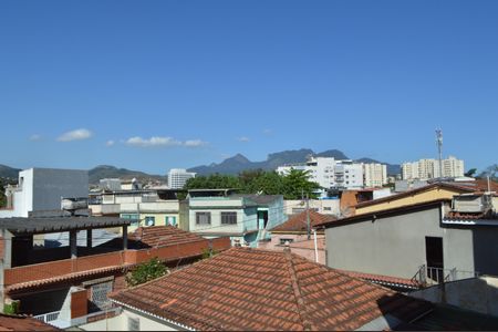 Casa de condomínio à venda com 129m², 4 quartos e 2 vagasVista da Suíte 2