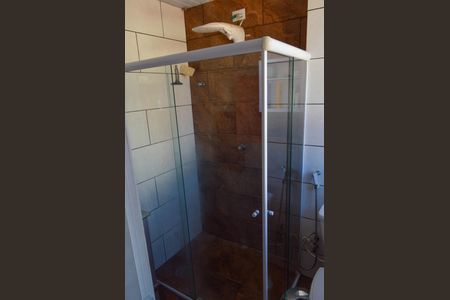 Casa de condomínio à venda com 129m², 4 quartos e 2 vagasBanheiro da Suíte 2