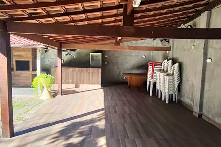 Casa de condomínio à venda com 129m², 4 quartos e 2 vagasÁrea comum - Churrasqueira