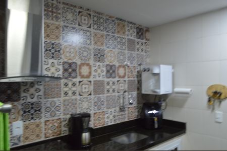 Casa de condomínio à venda com 129m², 4 quartos e 2 vagasCozinha