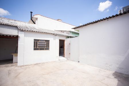 Casa para alugar com 123m², 2 quartos e 1 vagaQuintal