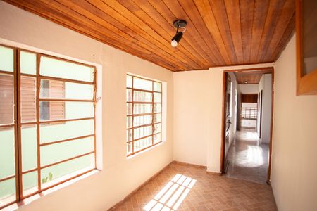 Casa para alugar com 123m², 2 quartos e 1 vagaÁrea Privativa