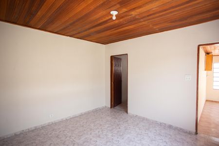 Casa à venda com 177m², 3 quartos e 2 vagasCasa 2 - Sala