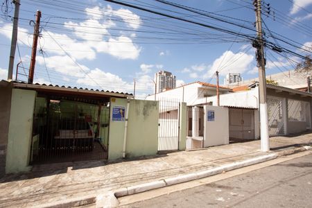 Casa à venda com 177m², 3 quartos e 2 vagasFachada