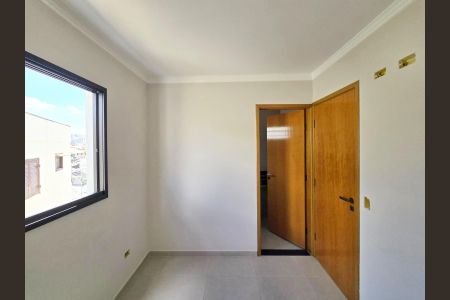 Casa à venda com 169m², 3 quartos e 7 vagasSuíte 02