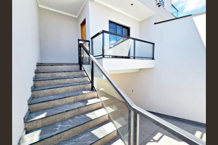 Casa à venda com 169m², 3 quartos e 7 vagasFrente do imovel