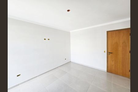 Casa à venda com 169m², 3 quartos e 7 vagasSuíte 01