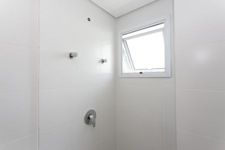 Apartamento para alugar com 81m², 2 quartos e 3 vagasBanheiro da Suíte 1