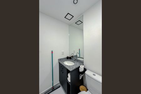 Studio à venda com 31m², 1 quarto e sem vaga Studio à venda com 31m², 1 quarto e sem vagaBanheiro