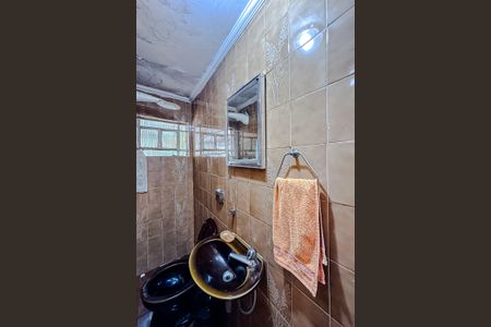 Casa à venda com 145m², 3 quartos e 1 vaga Casa à venda com 145m², 3 quartos e 1 vagaBanheiro da Suíte