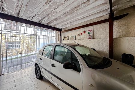 Casa à venda com 145m², 3 quartos e 1 vaga Casa à venda com 145m², 3 quartos e 1 vagaGaragem