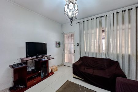 Casa à venda com 145m², 3 quartos e 1 vaga Casa à venda com 145m², 3 quartos e 1 vagaSala