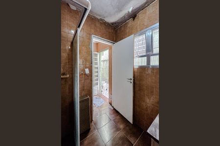 Casa à venda com 145m², 3 quartos e 1 vaga Casa à venda com 145m², 3 quartos e 1 vagaBanheiro