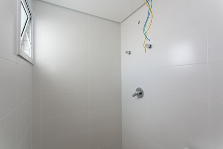 Apartamento para alugar com 129m², 2 quartos e 4 vagas Apartamento para alugar com 129m², 2 quartos e 4 vagasBanheiro da Suíte 2