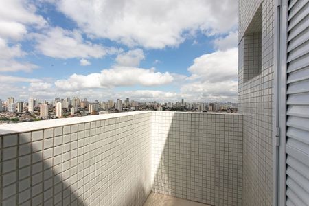 Apartamento para alugar com 129m², 2 quartos e 4 vagas Apartamento para alugar com 129m², 2 quartos e 4 vagasVaranda da Suíte 2