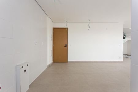 Apartamento para alugar com 129m², 2 quartos e 4 vagas Apartamento para alugar com 129m², 2 quartos e 4 vagasCozinha