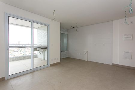 Apartamento para alugar com 129m², 2 quartos e 4 vagas Apartamento para alugar com 129m², 2 quartos e 4 vagasSala