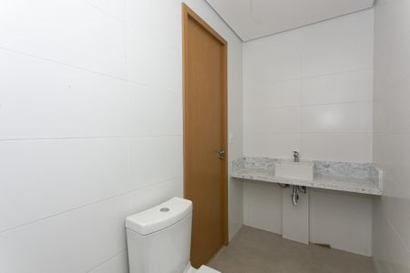 Apartamento para alugar com 129m², 2 quartos e 4 vagas Apartamento para alugar com 129m², 2 quartos e 4 vagasBanheiro da Suíte 2