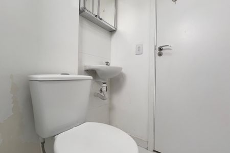 Studio à venda com 36m², 1 quarto e 1 vaga Studio à venda com 36m², 1 quarto e 1 vagaBanheiro