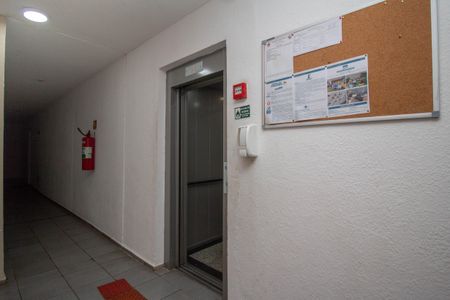 Apartamento à venda com 40m², 2 quartos e sem vagaHall social