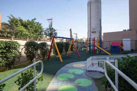 Apartamento à venda com 40m², 2 quartos e sem vagaÁrea comum - Playground