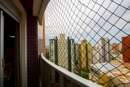 Apartamento para alugar com 330m², 4 quartos e 5 vagas Apartamento para alugar com 330m², 4 quartos e 5 vagasVaranda da Suíte 4