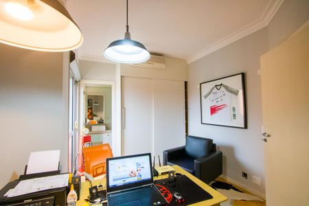 Apartamento para alugar com 330m², 4 quartos e 5 vagas Apartamento para alugar com 330m², 4 quartos e 5 vagasSuíte 4