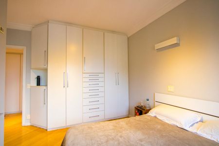 Apartamento para alugar com 330m², 4 quartos e 5 vagas Apartamento para alugar com 330m², 4 quartos e 5 vagasSuíte 2