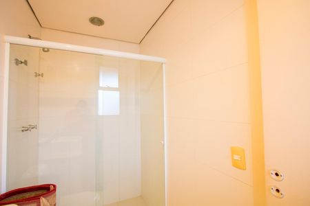 Apartamento para alugar com 330m², 4 quartos e 5 vagas Apartamento para alugar com 330m², 4 quartos e 5 vagasBanheiro da Suíte 4