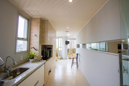 Apartamento para alugar com 330m², 4 quartos e 5 vagas Apartamento para alugar com 330m², 4 quartos e 5 vagasVaranda gourmet