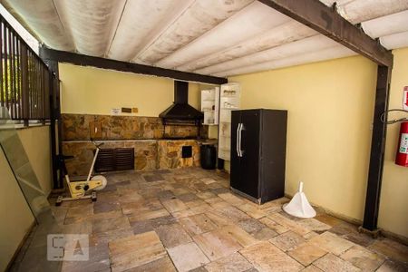 Apartamento à venda com 168m², 3 quartos e 2 vagasÁrea comum - Churrasqueira