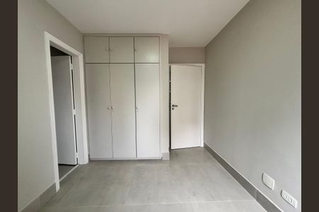 Apartamento à venda com 168m², 3 quartos e 2 vagasSuíte 2