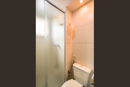 Apartamento à venda com 77m², 2 quartos e 2 vagas Apartamento à venda com 77m², 2 quartos e 2 vagasBanheiro da Suíte 2