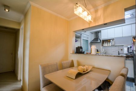 Sala de apartamento à venda com 2 quartos, 77m² em Campestre, Santo André