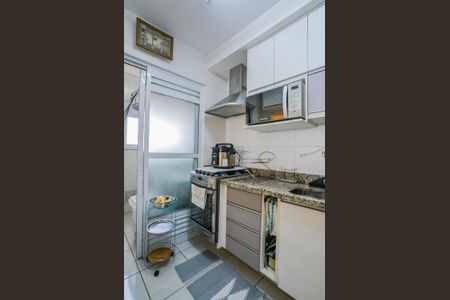 Apartamento à venda com 77m², 2 quartos e 2 vagas Apartamento à venda com 77m², 2 quartos e 2 vagasCozinha