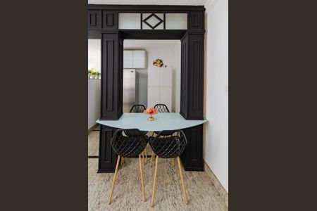 Apartamento à venda com 250m², 4 quartos e 2 vagasCozinha