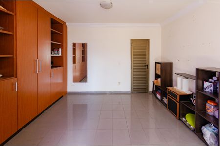 Apartamento à venda com 250m², 4 quartos e 2 vagasSala 4