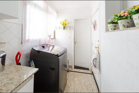 Apartamento à venda com 250m², 4 quartos e 2 vagasÁrea de serviço