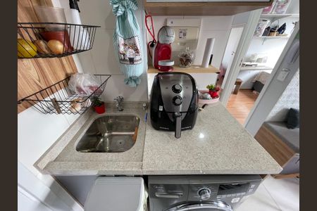 Apartamento à venda com 32m², 2 quartos e sem vagaCozinha e Área de Serviço