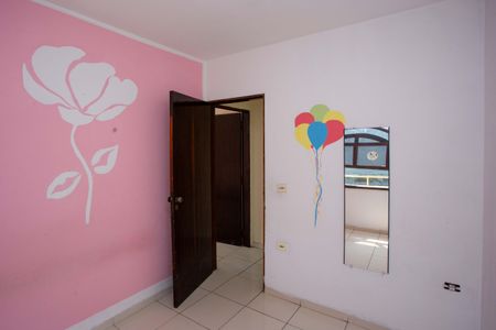 Casa à venda com 186m², 4 quartos e 2 vagasQuarto 2 da Casa 1