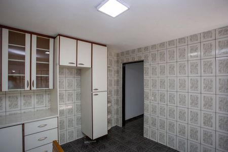 Casa à venda com 186m², 4 quartos e 2 vagasCozinha da Casa 1