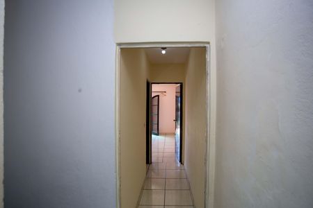 Casa à venda com 186m², 4 quartos e 2 vagasCorredor