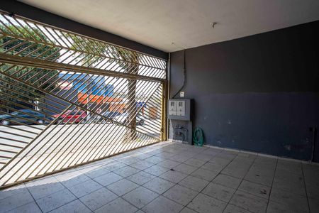 Casa à venda com 186m², 4 quartos e 2 vagasGaragem