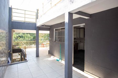 Casa à venda com 186m², 4 quartos e 2 vagasÁrea comum