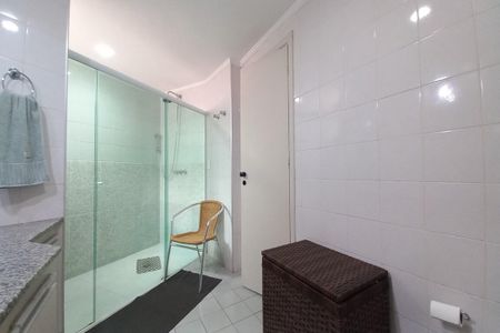 Apartamento para alugar com 174m², 3 quartos e 2 vagas Apartamento para alugar com 174m², 3 quartos e 2 vagasBanheiro da Suíte